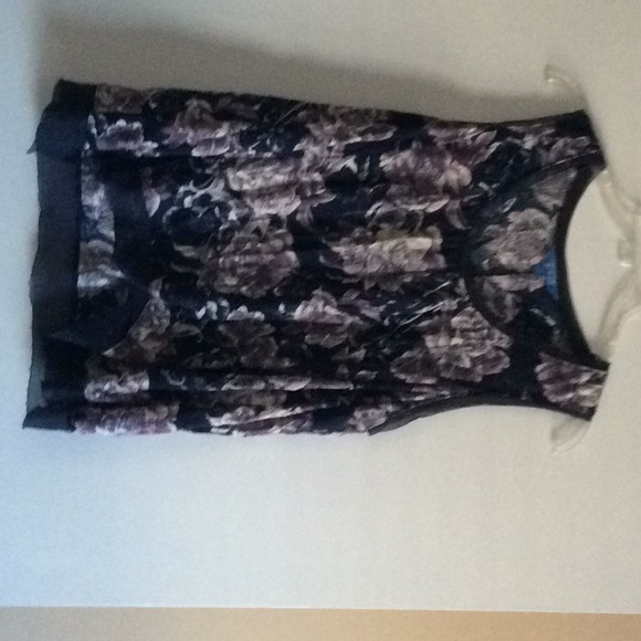 Simply Vera Hi-Lo Floral Top Size XL - Picture 1 of 4
